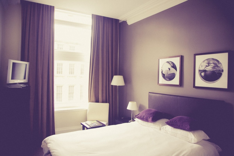 chambre-hote-ST VALLIER DE THIEY-min_gray_street_hotel_newcastle_upon_tyne_england_uk_urban_united_kingdom_architecture-1084297